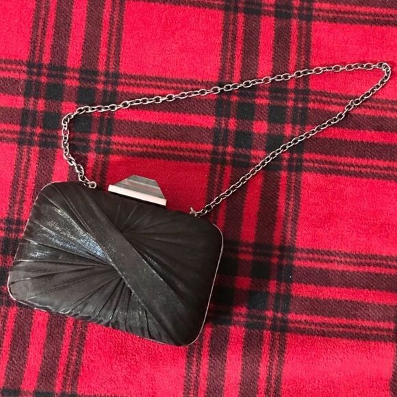 Sandra Roberts black classic clutch - Picture 7 of 8